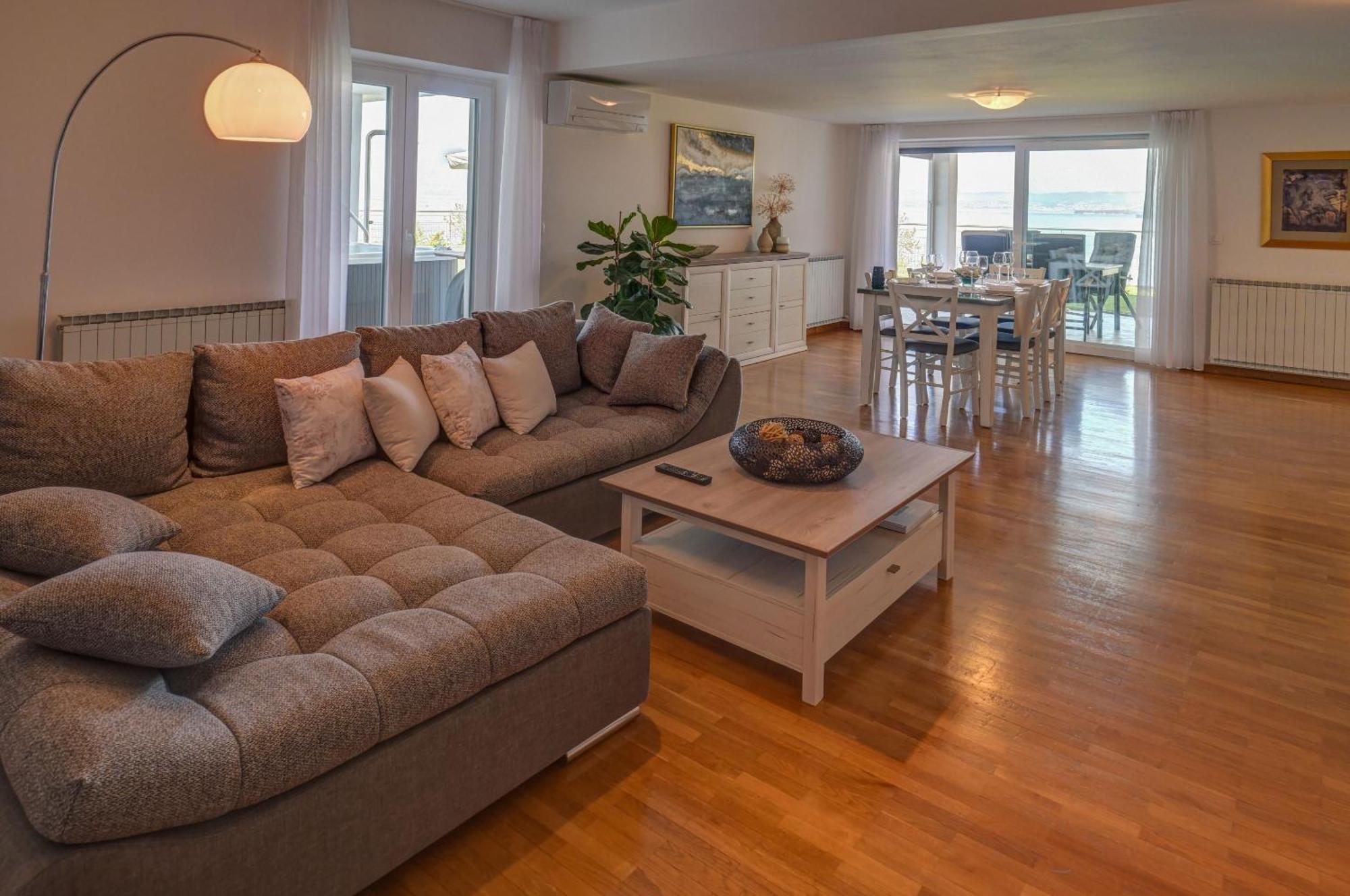 Apartma Bellavista Изола Экстерьер фото