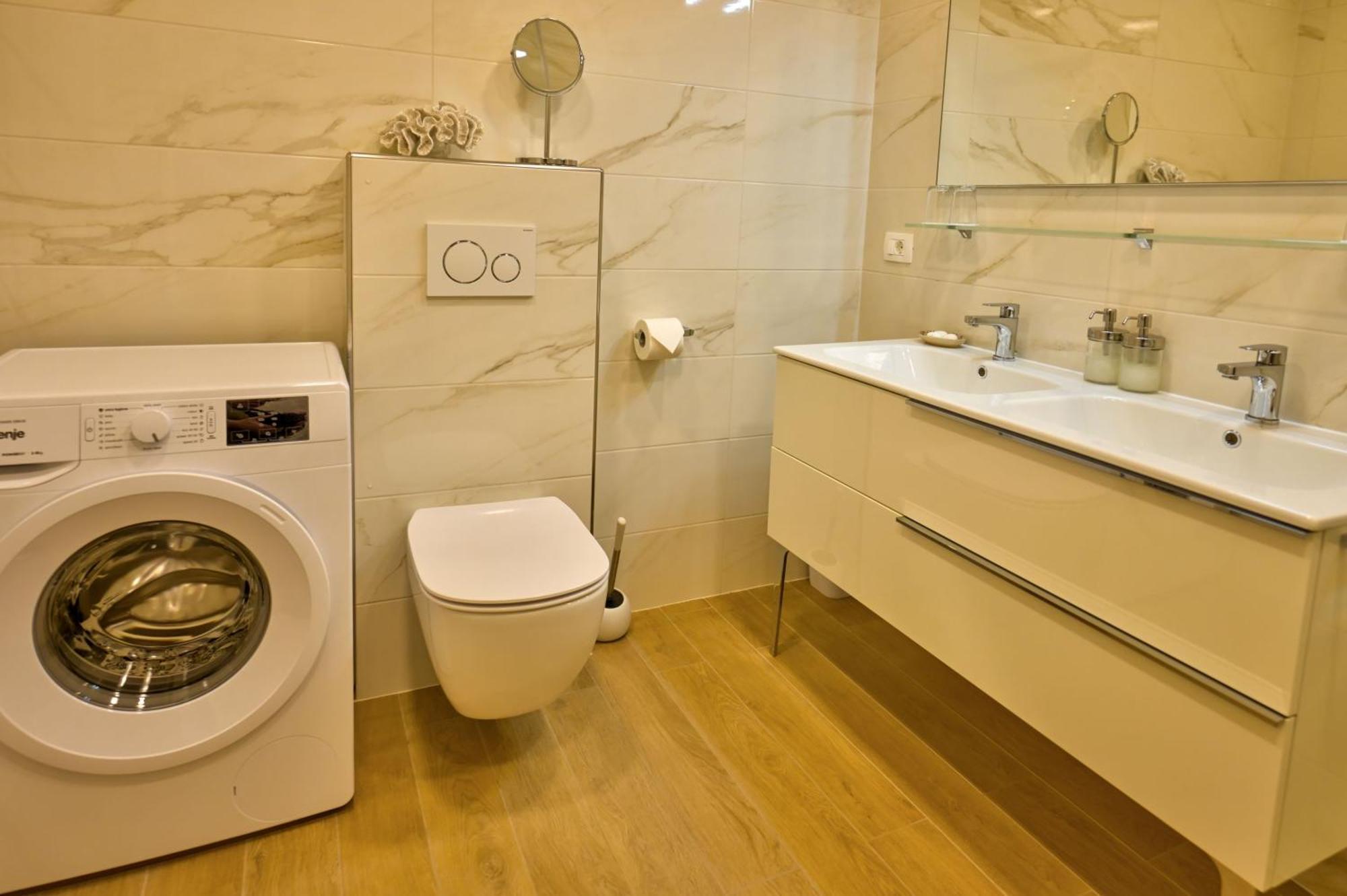 Apartma Bellavista Изола Экстерьер фото